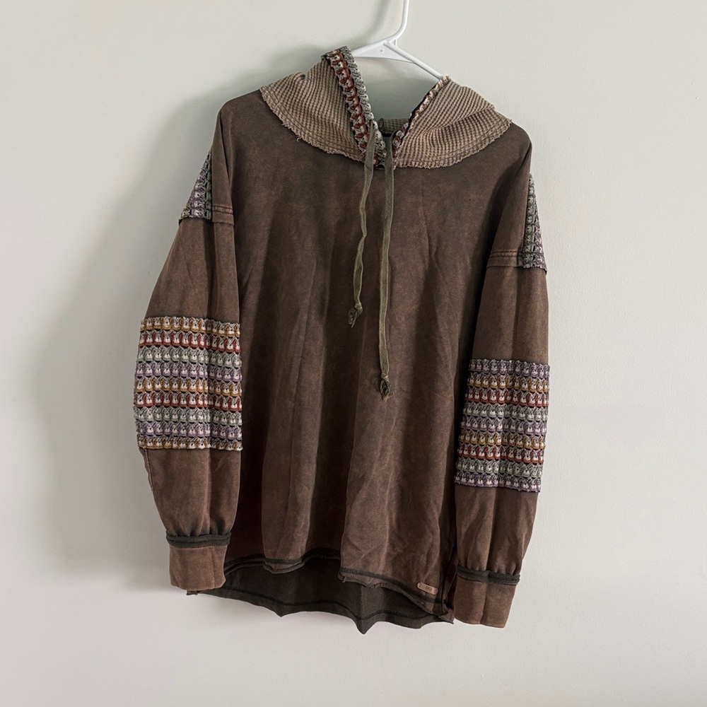 BKE Brown Turtleneck Sweater with Multicolor Accents